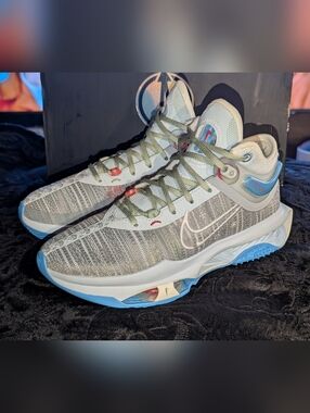 NIKE RARE AIR ZOOM GT JUMP II EP 2nd Gen Basketball Sneakers Sz 8 WOW!